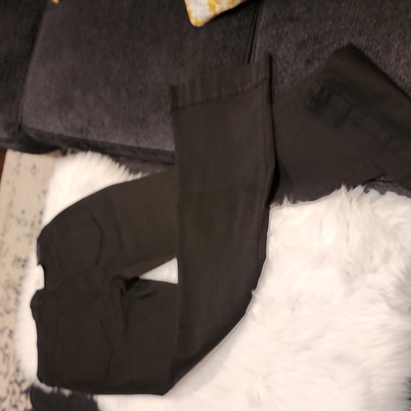 Crown & Ivy Women's Flare Denim Jeans in Size 8, True Black - Picture 2 of 12